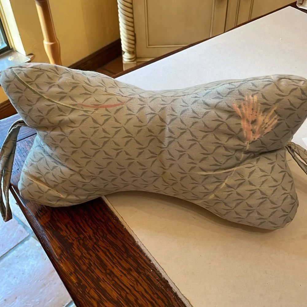 Neck pillow pink and gray